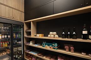 Courtyard by Marriott Paris Charles de Gaulle Central Airport