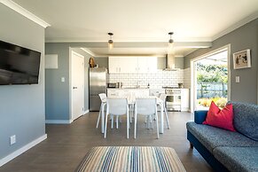 White Sands Cottage at Palm Beach