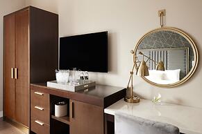 Chateau Grande Hotel