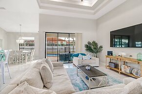 1732 Beach Parkway W