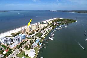 Estero Island Beach Villas 105