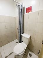 Metro Deluxe Residences