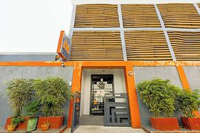 Metro Deluxe Residences