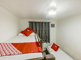 Metro Deluxe Residences