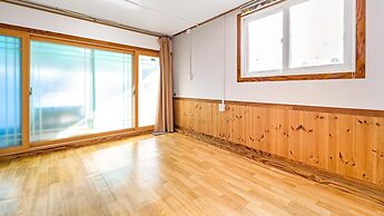 Gangneung Chengdong Aegyeon Pension