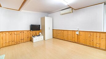 Gangneung Chengdong Aegyeon Pension