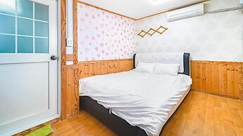 Gangneung Chengdong Aegyeon Pension