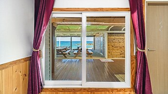 Gangneung Chengdong Aegyeon Pension