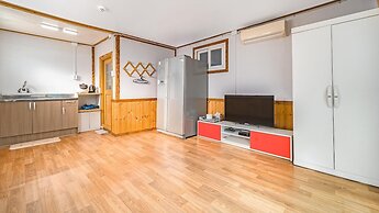 Gangneung Chengdong Aegyeon Pension