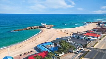 Gangneung Chengdong Aegyeon Pension