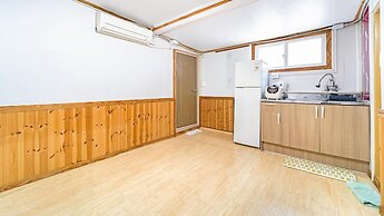 Gangneung Chengdong Aegyeon Pension