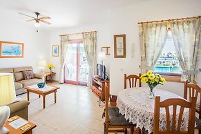 Beautiful 2 Bed Villa With Large Pool Casa Manana