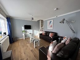 Lancaster Close Serviced Accommodation