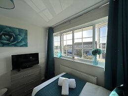 Lancaster Close Serviced Accommodation