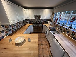 Lancaster Close Serviced Accommodation