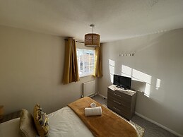 Lancaster Close Serviced Accommodation