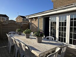 Lancaster Close Serviced Accommodation