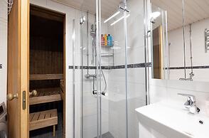 Cozy 95m2 home With Sauna In Kaisaniemi