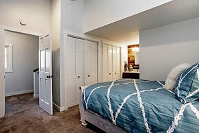 4352 Spruce Way 3 Bedroom Townhouse by RedAwning