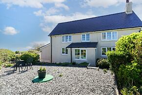 Windy Ridge Cottage - 5 Bedroom - Oxwich