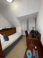 Griffin Hotel am Neumarkt