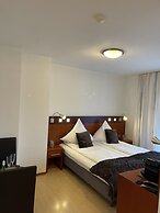 Griffin Hotel am Neumarkt