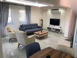 Stunning 4-bed Villa: Private Pool, Sauna & Hammam