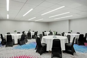 Aloft Chicago Schaumburg