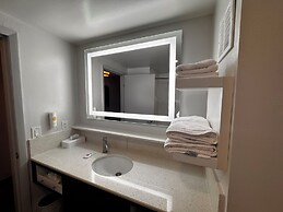 Comfort Inn Darien - North Brunswick