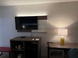 Comfort Inn Darien - North Brunswick