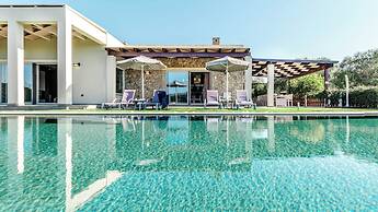 Luxury Villa Helanes