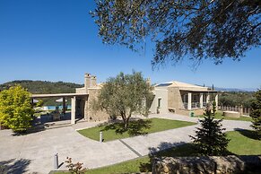 Luxury Villa Helanes
