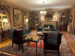 Pendleton House Historic Inn and B&B