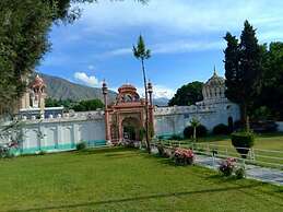 Chitral Guest House