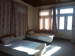 Chitral Guest House