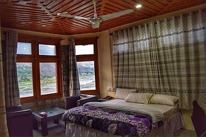 Chitral Guest House