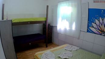 Quarto em Kitnet perto da primeira praia