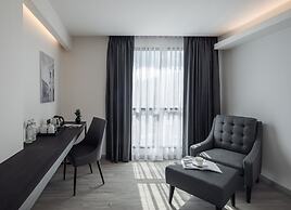 Travelodge Phuket Town