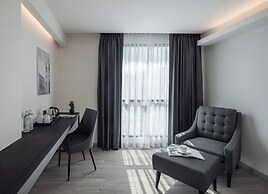 Travelodge Phuket Town
