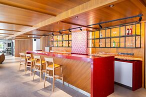 Travelodge Phuket Town