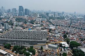 Cozy Living Studio At Menteng Park Apartment