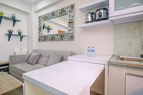 Simple And Cozy Living 2Br At Cibubur Village Apartment