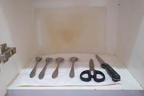 Simple And Cozy Living 2Br At Cibubur Village Apartment