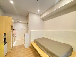 Comfy And Relax 1Br Apartment At Parahyangan Residence Near Unpar