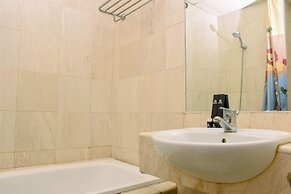 Elegant And Comfort 1Br + Extra Room Apartment At Bellagio Residence