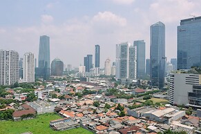 Elegant And Comfort 1Br + Extra Room Apartment At Bellagio Residence