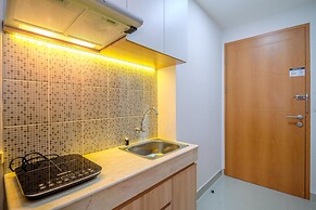 Cozy Living Studio At Evenciio Apartment Margonda Near Ui