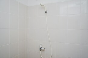 Great Deal Studio Room At Serpong Greenview Apartment