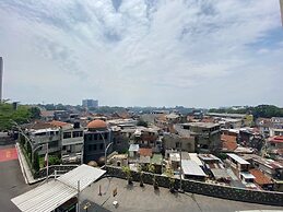 Spacious And Modern Studio Room At Galeri Ciumbuleuit 3 Near Unpar