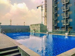 Elegant Studio At Evenciio Apartment Margonda